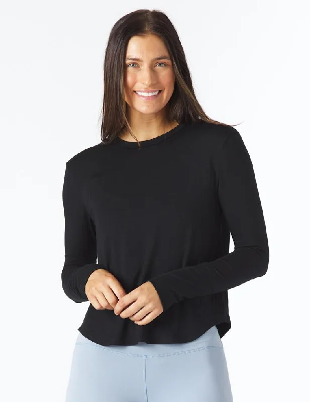 Electric Long Sleeve: Black Cozy Women's Sherpa - lined